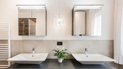 Double washbasins of the bathroom of apartment Seceda in Ortisei